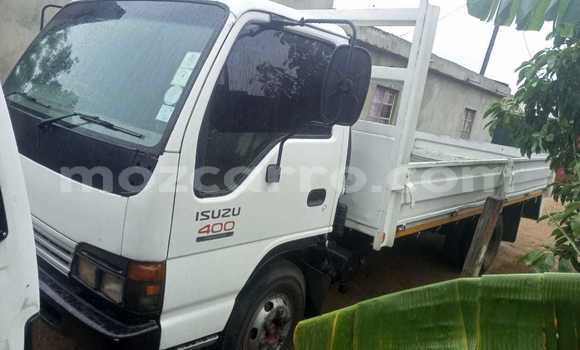 Nunua Ilio tumika Isuzu FTR 850 Nyeupe Lori ndani ya Maputo nchini Maputo Nunua Ilio tumika Isuzu FTR 850 Nyeupe Lori ndani ya Maputo nchini Maputo