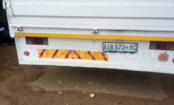 Nunua Ilio tumika Isuzu FTR 850 Nyeupe Lori ndani ya Maputo nchini Maputo Nunua Ilio tumika Isuzu FTR 850 Nyeupe Lori ndani ya Maputo nchini Maputo