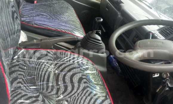 Nunua Ilio tumika Isuzu FTR 850 Nyeupe Lori ndani ya Maputo nchini Maputo Nunua Ilio tumika Isuzu FTR 850 Nyeupe Lori ndani ya Maputo nchini Maputo