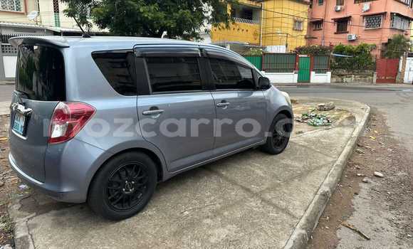 Comprar Usado Toyota Ractis Azul Carro em Maputo em Maputo Comprar Usado Toyota Ractis Azul Carro em Maputo em Maputo