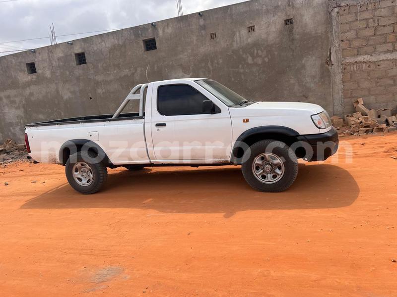 Big with watermark nissan hardbody maputo maputo 30558