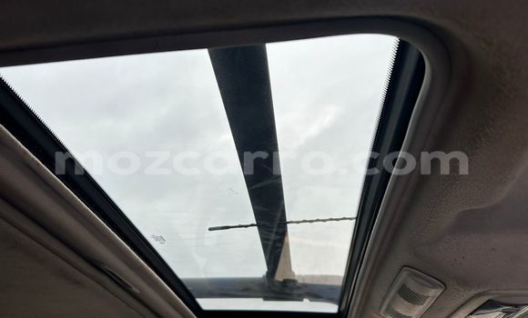 Buy Used Nissan Navara Silver Car in Maputo in Maputo Buy Used Nissan Navara Silver Car in Maputo in Maputo