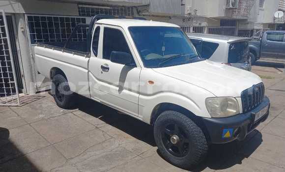 Comprar Usado Mahindra Scorpio Branco Carro em Maputo em Maputo