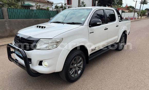 Tenga Itsva Toyota Hilux Chena Mota in Maputo in Maputo Tenga Itsva Toyota Hilux Chena Mota in Maputo in Maputo