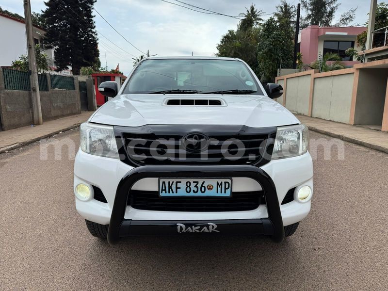 Big with watermark toyota hilux maputo maputo 30580