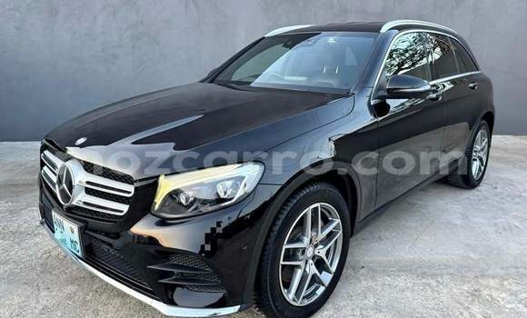 Nunua Mpya Mercedes-Benz GLC 250D Kijani Gari ndani ya Maputo nchini Maputo Nunua Mpya Mercedes-Benz GLC 250D Kijani Gari ndani ya Maputo nchini Maputo
