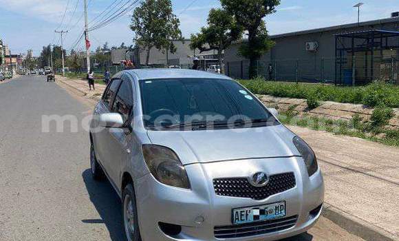 Tenga Tsaru Toyota Vitz Zvimwe Mota in Maputo in Maputo Tenga Tsaru Toyota Vitz Zvimwe Mota in Maputo in Maputo
