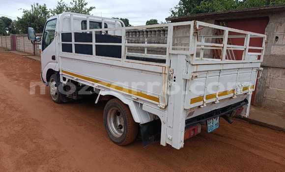 Buy Used Toyota Dyna White Car in Maputo in Maputo Buy Used Toyota Dyna White Car in Maputo in Maputo