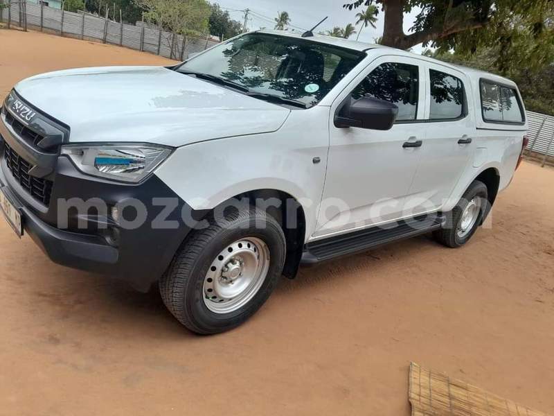 Big with watermark isuzu d max maputo maputo 30600