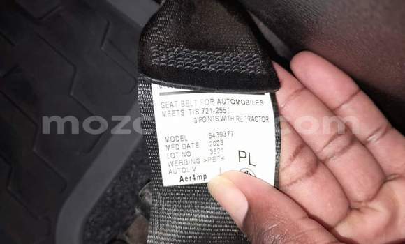 Buy Used Isuzu D-MAX White Car in Maputo in Maputo Buy Used Isuzu D-MAX White Car in Maputo in Maputo