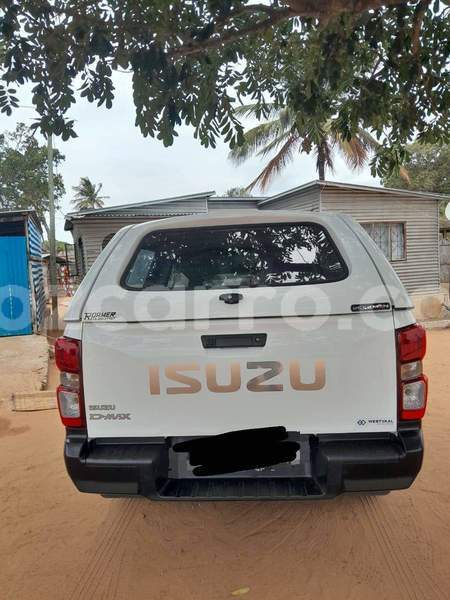 Big with watermark isuzu d max maputo maputo 30600