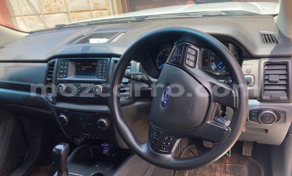 Comprar Usado Ford Everest Branco Carro em Maputo em Maputo Comprar Usado Ford Everest Branco Carro em Maputo em Maputo