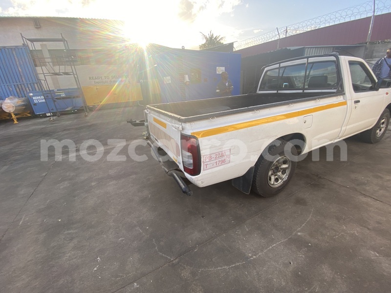 Big with watermark nissan np 300 maputo maputo 30605