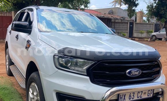 Comprar Usado Ford Everest Branco Carro em Maputo em Maputo Comprar Usado Ford Everest Branco Carro em Maputo em Maputo