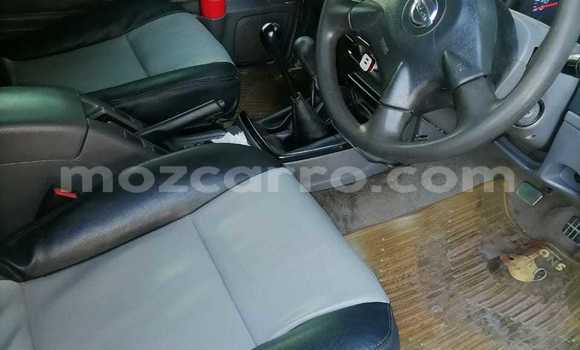 Comprar Usado Nissan Hardbody Branco Carro em Maputo em Maputo Comprar Usado Nissan Hardbody Branco Carro em Maputo em Maputo