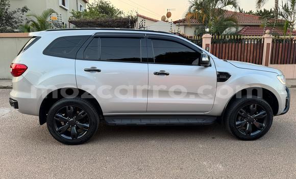 Nunua Ilio tumika Ford Everest Fedha Gari ndani ya Maputo nchini Maputo Nunua Ilio tumika Ford Everest Fedha Gari ndani ya Maputo nchini Maputo