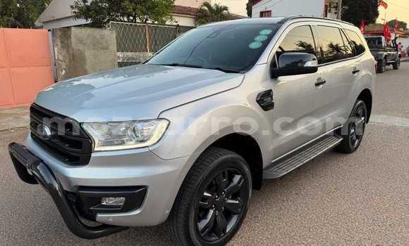 Comprar Usado Ford Everest De outros Carro em Maputo em Maputo Comprar Usado Ford Everest De outros Carro em Maputo em Maputo