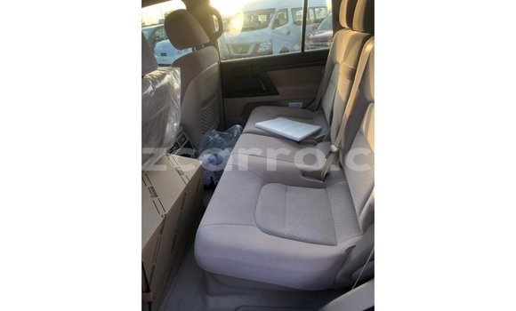 Comprar Importar Toyota Land Cruiser Preto Carro em Import - Dubai em Cabo Delgado Comprar Importar Toyota Land Cruiser Preto Carro em Import - Dubai em Cabo Delgado