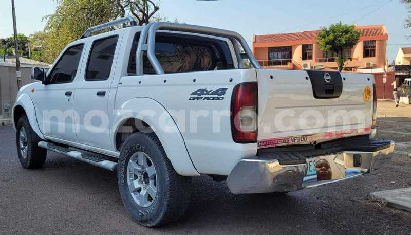 Big with watermark nissan hardbody maputo maputo 30640