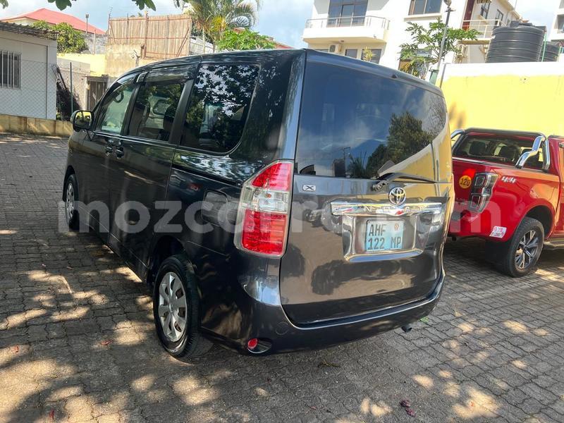 Big with watermark toyota noah maputo maputo 30641