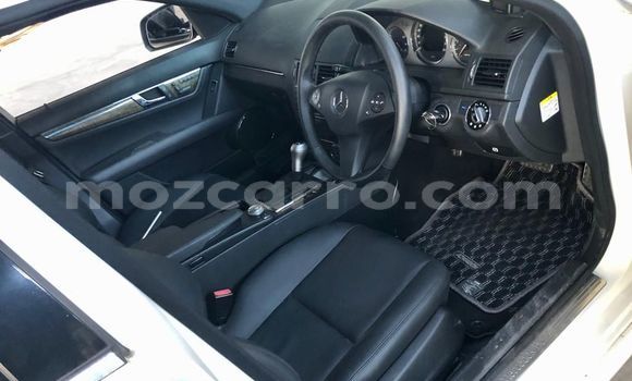 Nunua Mpya MercedesâBenz AMG GLC Nyeupe Gari ndani ya Maputo nchini Maputo Nunua Mpya MercedesâBenz AMG GLC Nyeupe Gari ndani ya Maputo nchini Maputo
