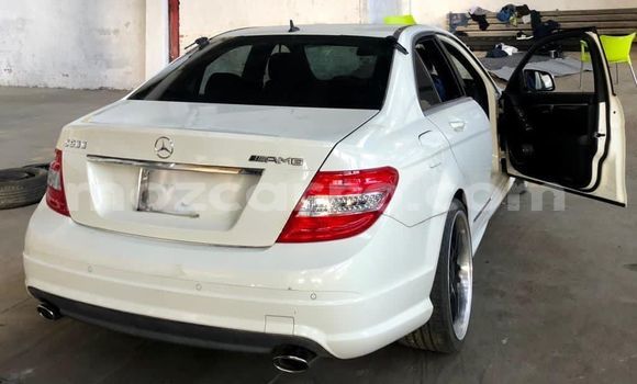Nunua Mpya MercedesâBenz AMG GLC Nyeupe Gari ndani ya Maputo nchini Maputo Nunua Mpya MercedesâBenz AMG GLC Nyeupe Gari ndani ya Maputo nchini Maputo