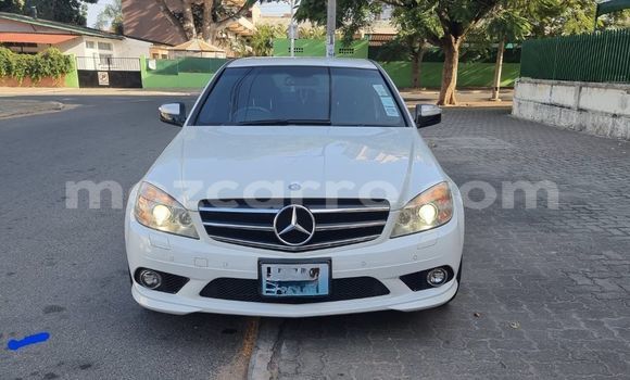 Nunua Mpya MercedesâBenz AMG GLC Nyeupe Gari ndani ya Maputo nchini Maputo Nunua Mpya MercedesâBenz AMG GLC Nyeupe Gari ndani ya Maputo nchini Maputo