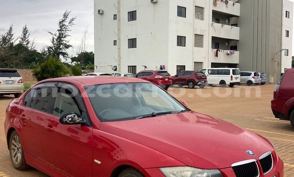 Comprar Usado BMW 321 Vermelho Carro em Maputo em Maputo Comprar Usado BMW 321 Vermelho Carro em Maputo em Maputo