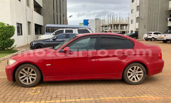 Nunua Ilio tumika BMW 3-Series Nyekundu Gari ndani ya Maputo nchini Maputo Nunua Ilio tumika BMW 3-Series Nyekundu Gari ndani ya Maputo nchini Maputo