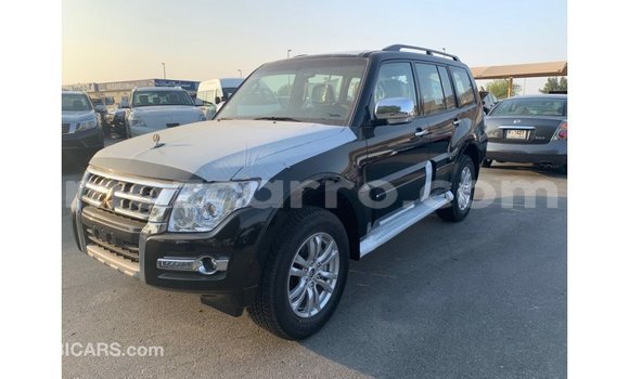 Comprar Importar Mitsubishi Pajero Preto Carro em Import - Dubai em Cabo Delgado Comprar Importar Mitsubishi Pajero Preto Carro em Import - Dubai em Cabo Delgado