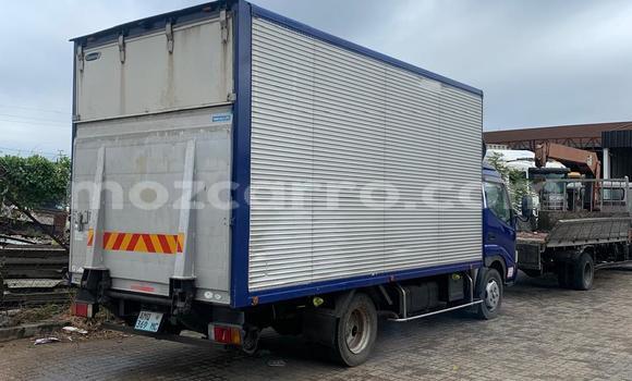 Comprar Usado Toyota Dyna Azul Caminhão em Maputo em Maputo Comprar Usado Toyota Dyna Azul Caminhão em Maputo em Maputo