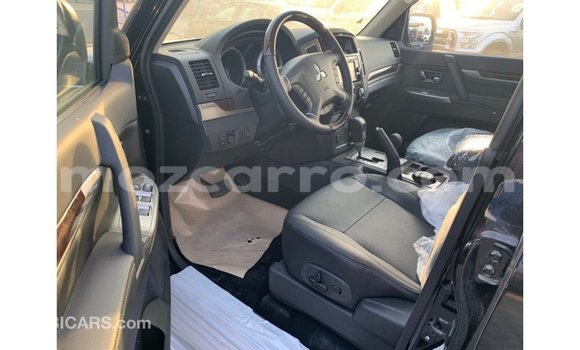 Comprar Importar Mitsubishi Pajero Preto Carro em Import - Dubai em Cabo Delgado Comprar Importar Mitsubishi Pajero Preto Carro em Import - Dubai em Cabo Delgado