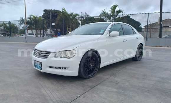 Comprar Usado Toyota Mark X Branco Carro em Maputo em Maputo Comprar Usado Toyota Mark X Branco Carro em Maputo em Maputo