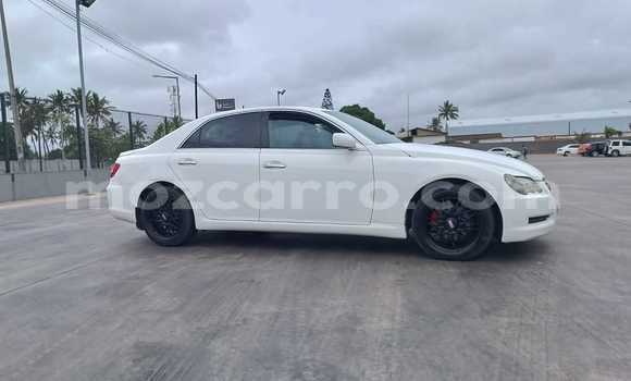 Comprar Usado Toyota Mark X Branco Carro em Maputo em Maputo Comprar Usado Toyota Mark X Branco Carro em Maputo em Maputo