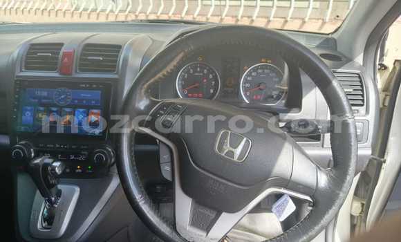Comprar Usado Honda CR-V Branco Carro em Maputo em Maputo Comprar Usado Honda CR-V Branco Carro em Maputo em Maputo