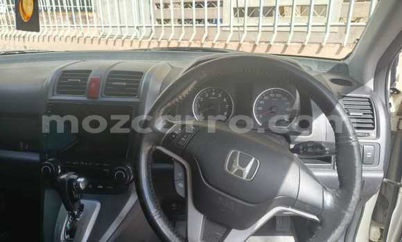 Comprar Usado Honda CR-V Branco Carro em Maputo em Maputo Comprar Usado Honda CR-V Branco Carro em Maputo em Maputo