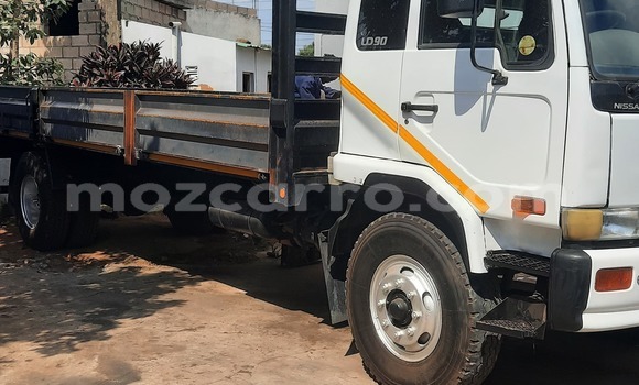 Buy New Nissan UD White Truck in Maputo in Maputo Buy New Nissan UD White Truck in Maputo in Maputo