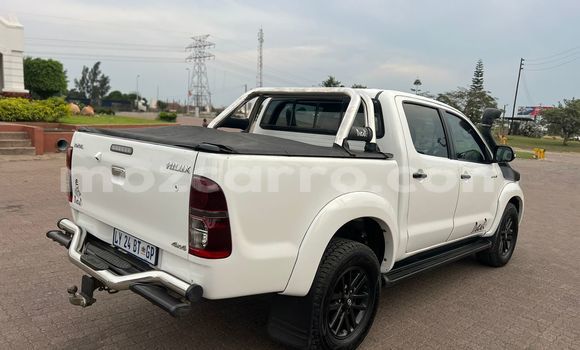 Buy Used Toyota Hilux White Car in Maputo in Maputo Buy Used Toyota Hilux White Car in Maputo in Maputo