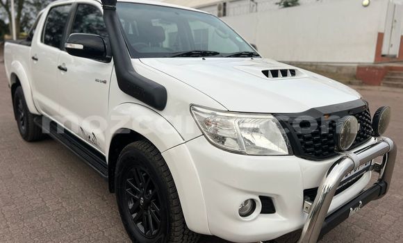 Buy Used Toyota Hilux White Car in Maputo in Maputo Buy Used Toyota Hilux White Car in Maputo in Maputo