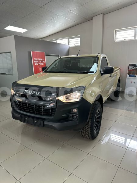 Big with watermark isuzu kb maputo maputo 30684