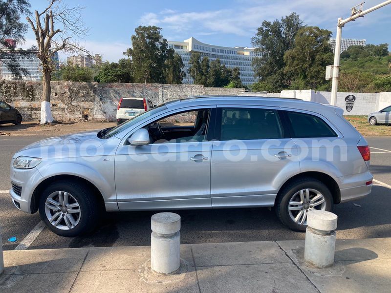 Big with watermark audi q7 maputo maputo 30693