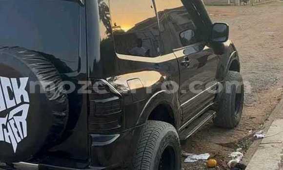 Comprar Usado Mitsubishi Pajero Preto Carro em Maputo em Maputo Comprar Usado Mitsubishi Pajero Preto Carro em Maputo em Maputo
