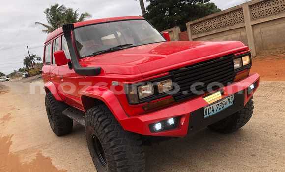 Nunua Ilio tumika Toyota Land Cruiser Prado Nyekundu Gari ndani ya Maputo nchini Maputo Nunua Ilio tumika Toyota Land Cruiser Prado Nyekundu Gari ndani ya Maputo nchini Maputo