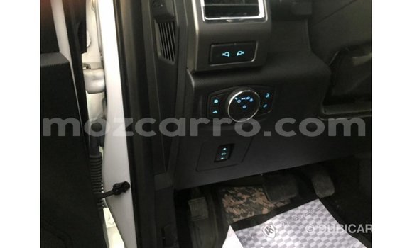 Comprar Importar Ford V8 Branco Carro em Import - Dubai em Cabo Delgado Comprar Importar Ford V8 Branco Carro em Import - Dubai em Cabo Delgado