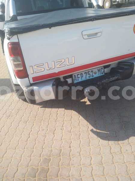 Big with watermark isuzu kb maputo maputo 30705