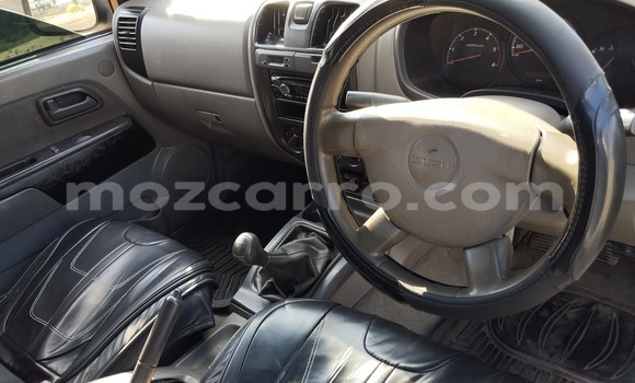 Nunua Ilio tumika Isuzu KB Nyeupe Gari ndani ya Maputo nchini Maputo Nunua Ilio tumika Isuzu KB Nyeupe Gari ndani ya Maputo nchini Maputo