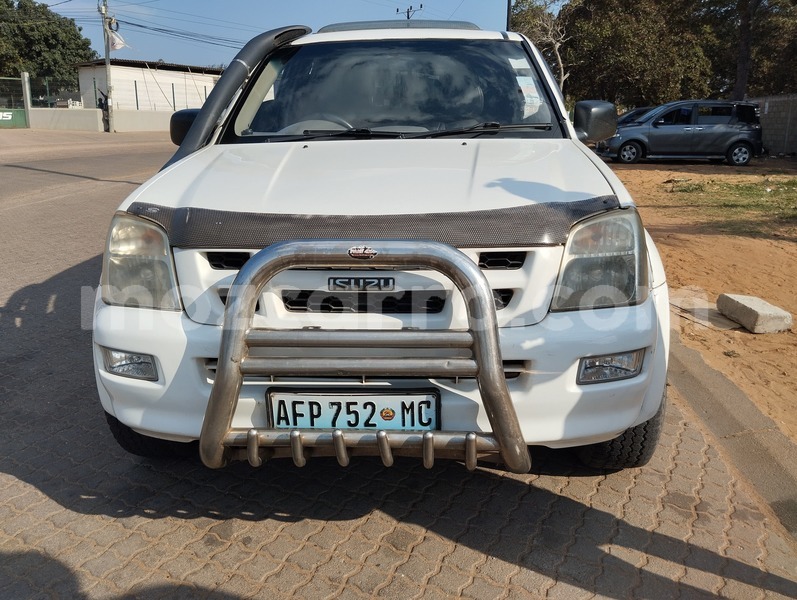 Big with watermark isuzu kb maputo maputo 30705