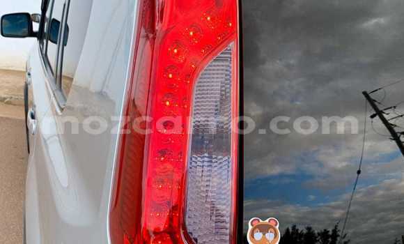 Comprar Usado Nissan X-Trail Prata Carro em Maputo em Maputo Comprar Usado Nissan X-Trail Prata Carro em Maputo em Maputo