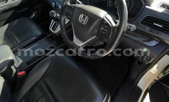 Buy Used Honda CR-V White Car in Maputo in Maputo Buy Used Honda CR-V White Car in Maputo in Maputo