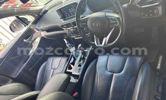 Nunua Ilio tumika Hyundai Santa Fe Fedha Gari ndani ya Maputo nchini Maputo Nunua Ilio tumika Hyundai Santa Fe Fedha Gari ndani ya Maputo nchini Maputo